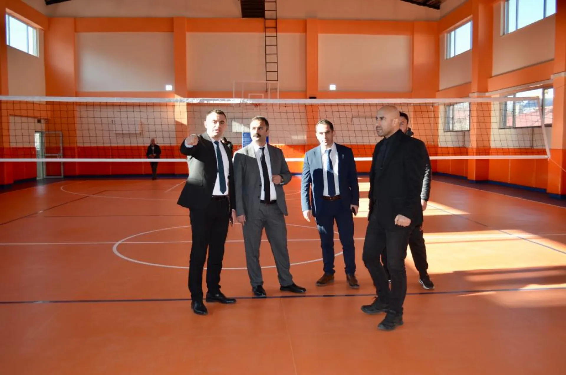 İlçemize Yeni Bir Kapalı Spor Salonu Kazandırdık
