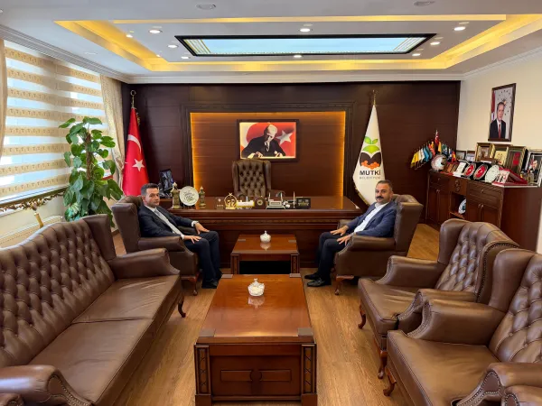 İlçe Kaymakamımız Sayın Barış AYTÜRK Belediyemize İade-i Ziyarette Bulundu